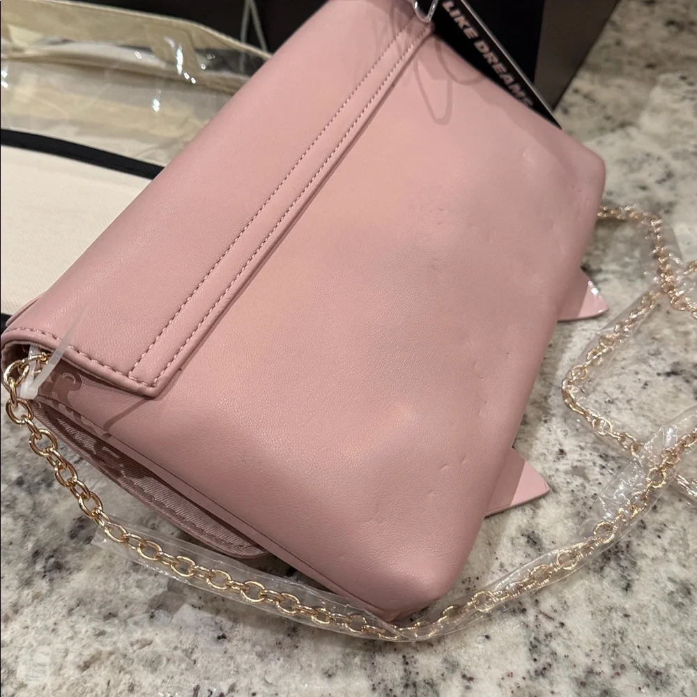 Elegant Pink Bow Clutch - Picture 3 of 5